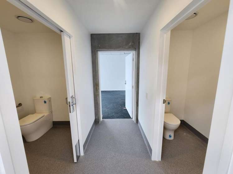 Unit 2, 48 Link Drive Rolleston_13