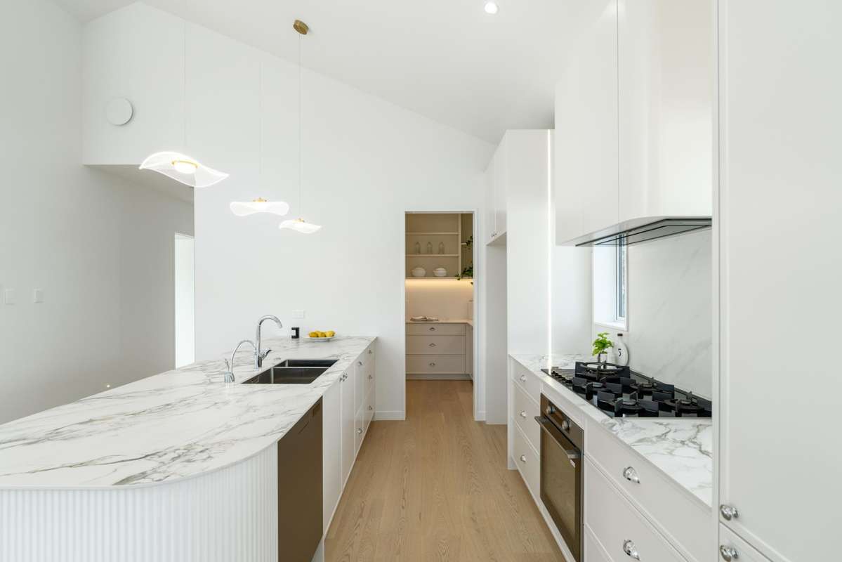 52 Renfrew Avenue_3