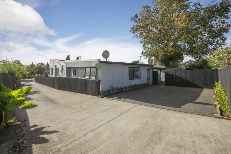 166 Henderson Valley Road Henderson_14