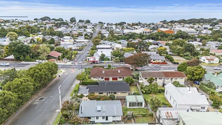 69 Belt Road New Plymouth_19