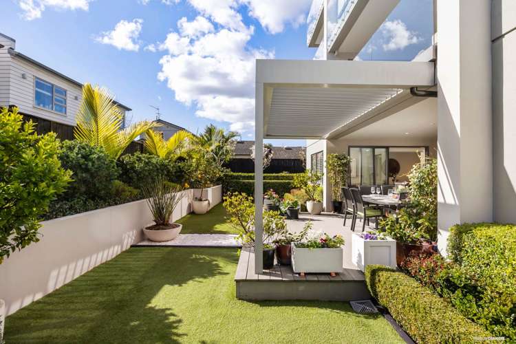 103/2a Raurenga Avenue_0