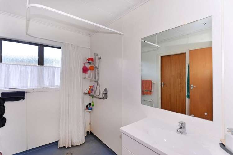 6 Field Place Richmond_16