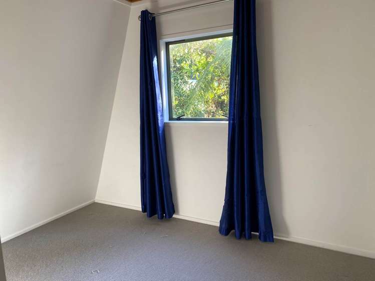 281 Huia Road Titirangi_7