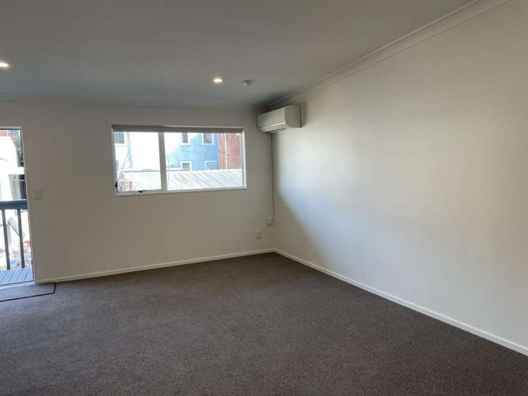 2/3 Rutland Street City Centre_3