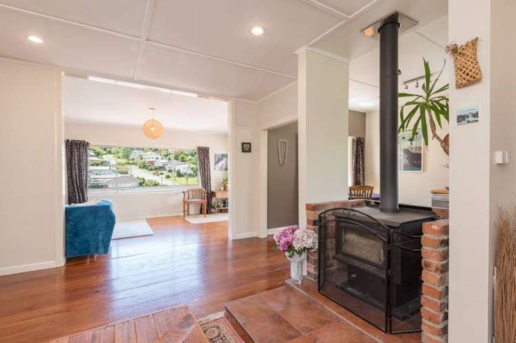 62 Montreal Road Toi Toi_10