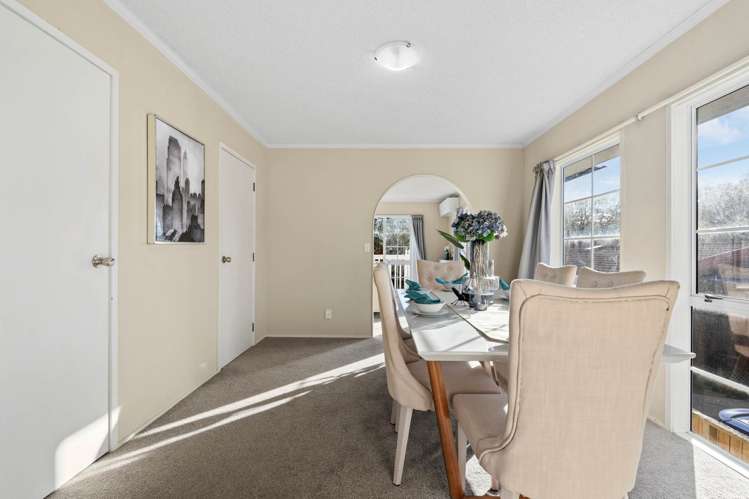 2/2/3 Ronald Macken Place Windsor Park_7