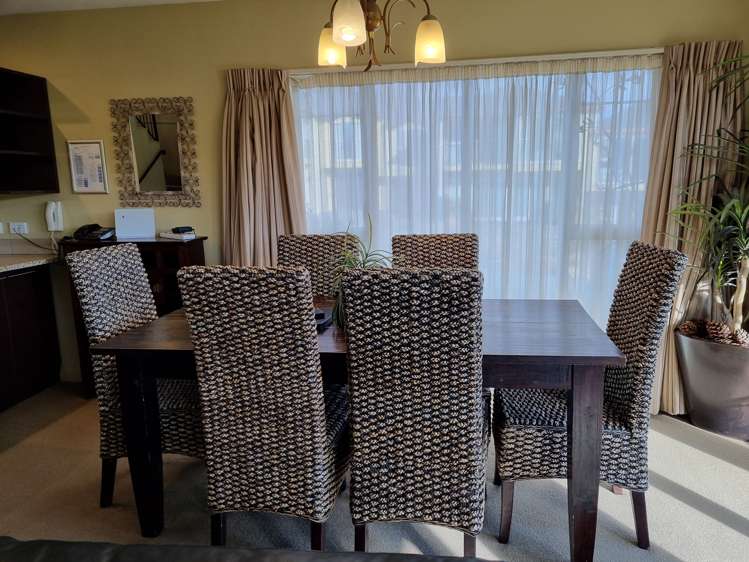 27/1 Beauchamp Place Lake Tekapo_12