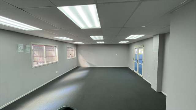 12 Rennie Drive Mangere_3