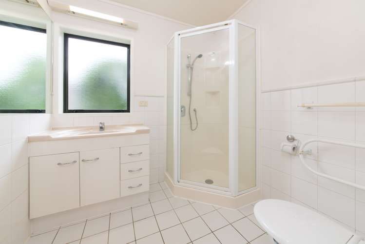 8/76 Galway Street Onehunga_12