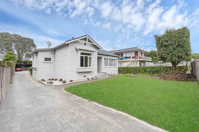 The Ultimate Do-Up! Huge Land, Huge Potential