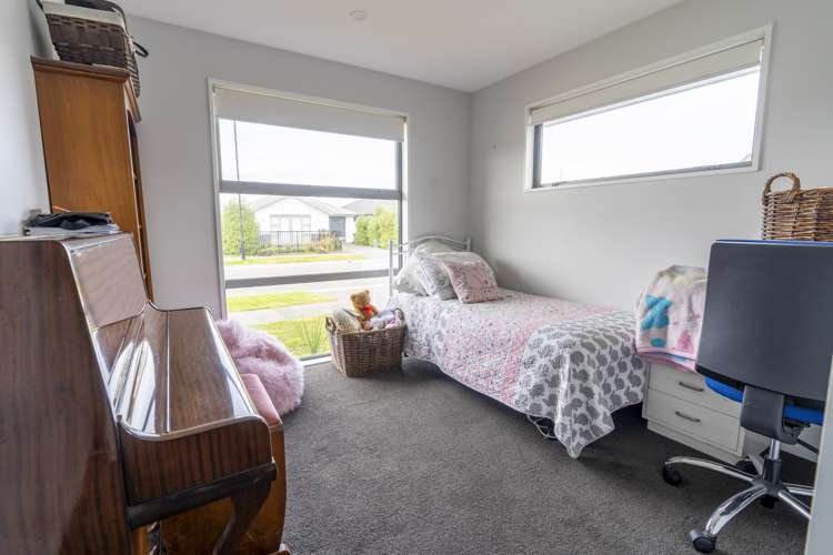 12 Robalan Close Halswell_11