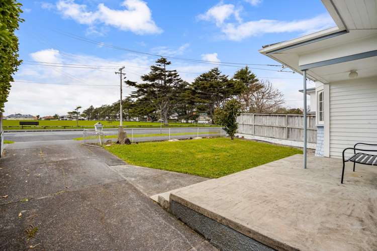 8 Muripara Avenue Point Chevalier_15