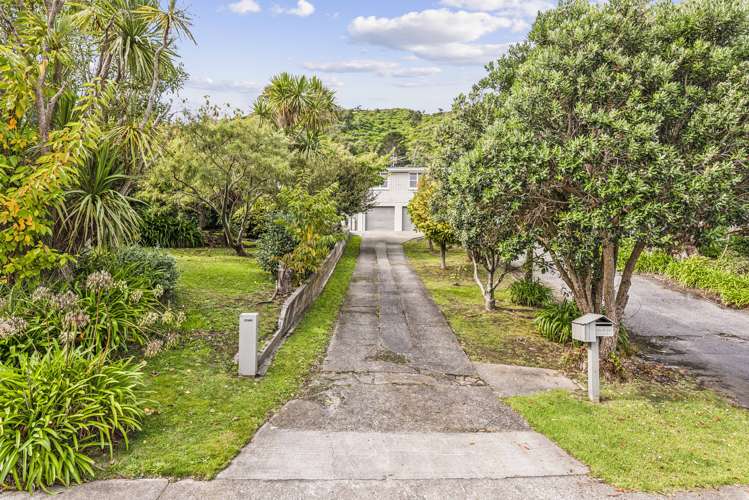 51 Kakariki Grove Waikanae_24