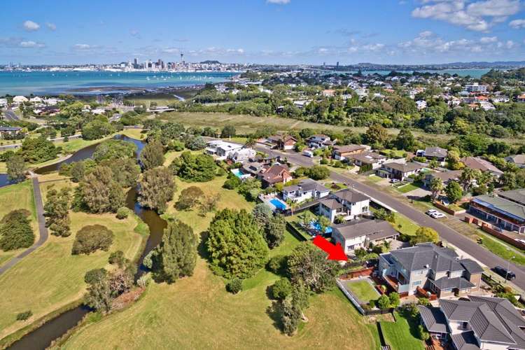 6 Tarahanga Street Northcote_9