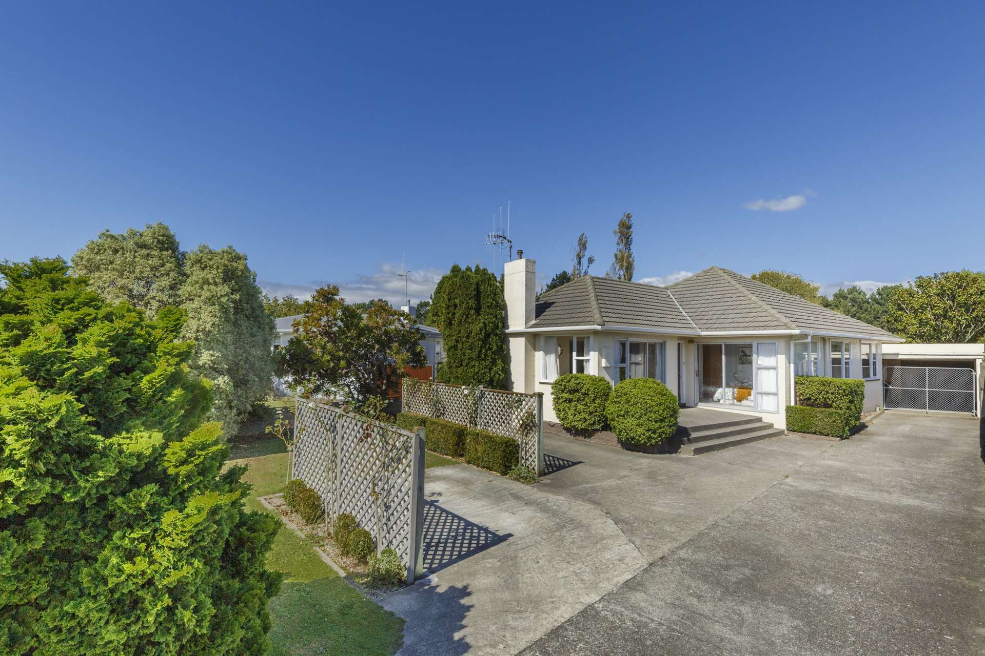 37 Parkland Crescent Terrace End_0