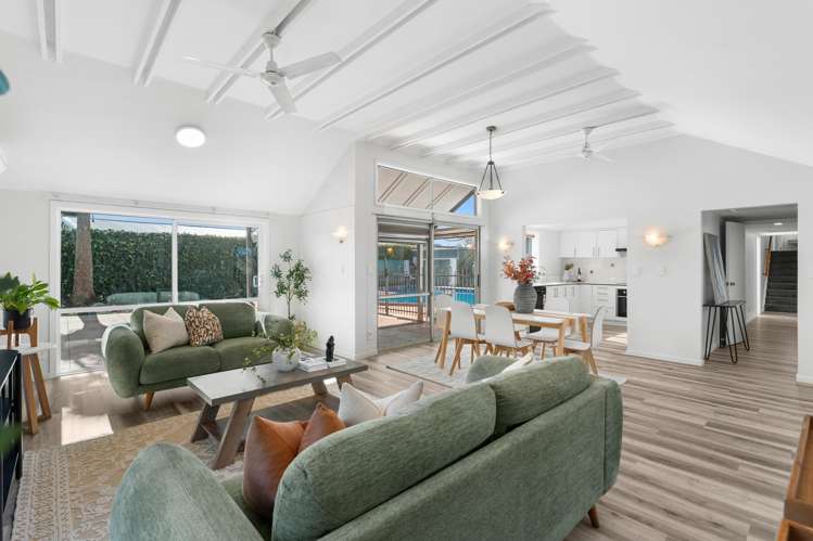 25 Rutherglen Avenue_2