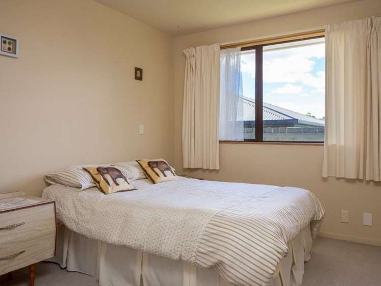 1 Scotston Grove Witherlea_11