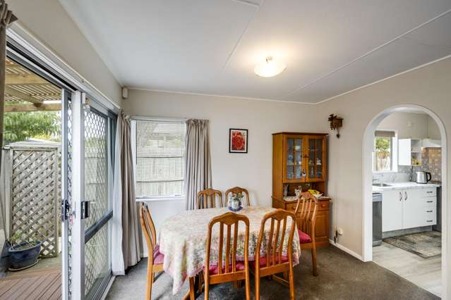 18a Cassino Crescent Onekawa_3