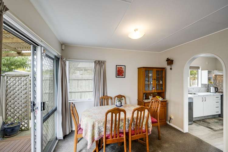 18a Cassino Crescent Onekawa_3