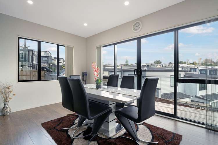 34 McWhirters Farm Lane Massey_8