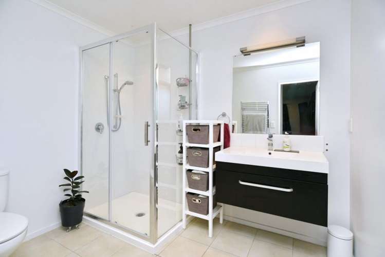 77 Bridge Road Fernside_17