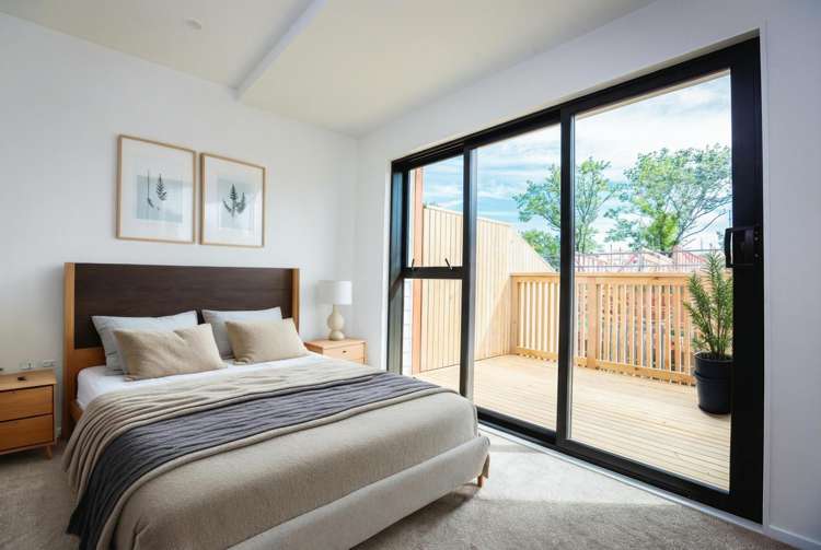 145 Albany Highway Unsworth Heights_15