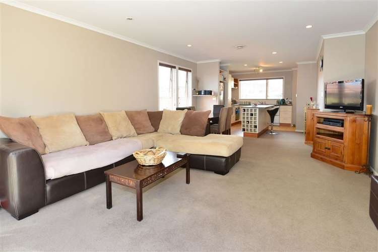 21 Millennial Way Orewa_12