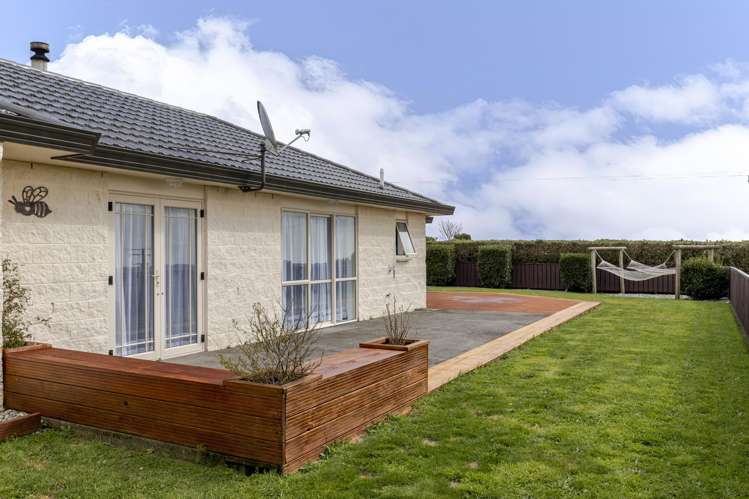 156 King Road Inglewood_9
