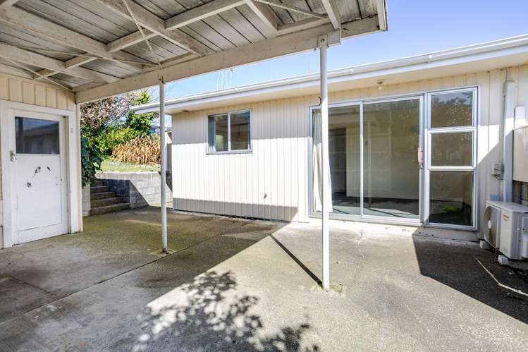3/3 Beedie Street_0