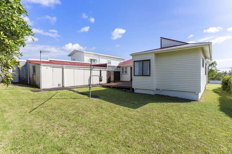 30 Louvain Avenue Mount Roskill_27