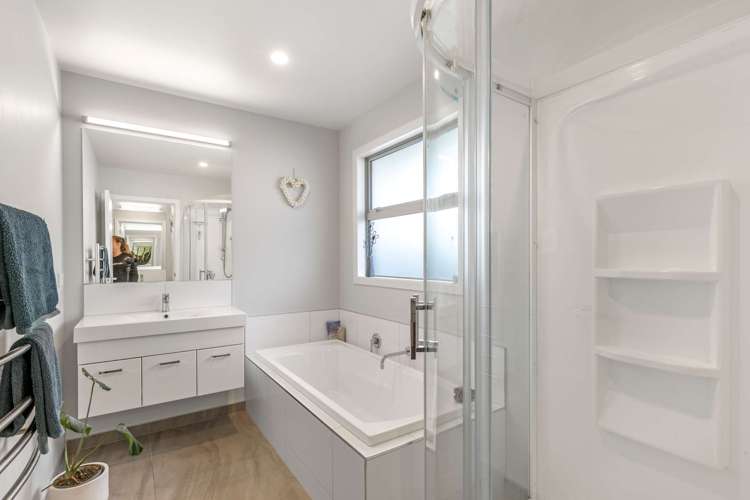 26 Katania Heights Brightwater_15