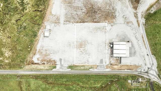 22 Airport Lane Haast_3