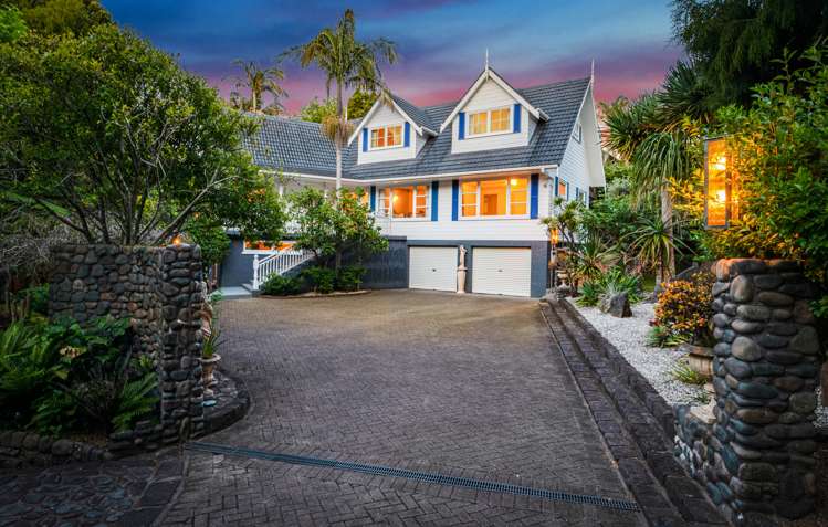 32 Deane Avenue Titirangi_6