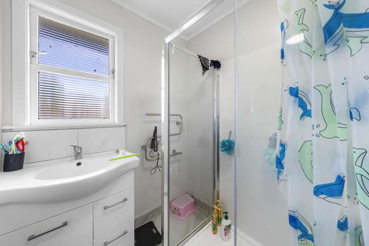 2/35 Forbes Road Favona_11