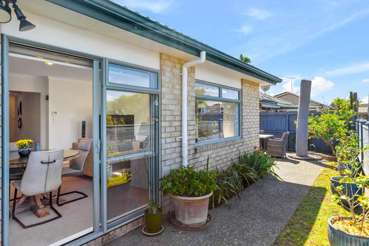 19 Francis Skinner Place Orewa_19
