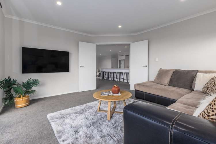 19 Schooner Drive Whitby_9