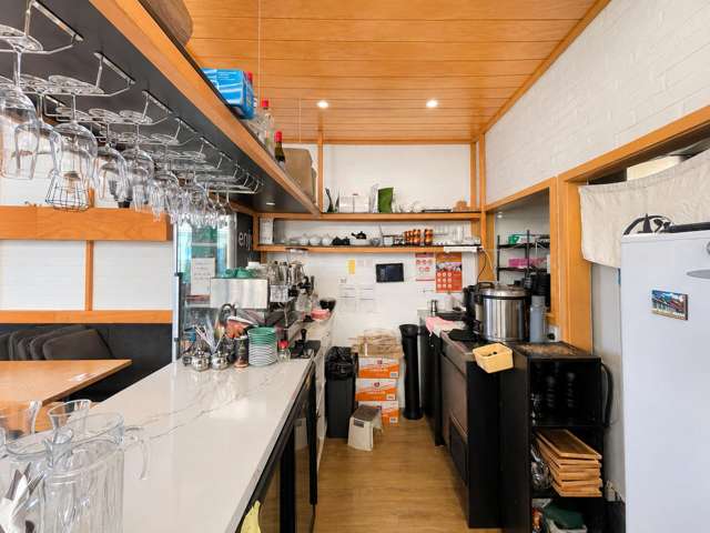5/5 Aviemore Drive Highland Park_4