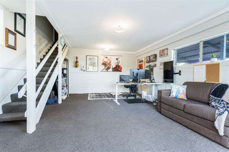 13 Oakland Avenue Woodhill_9