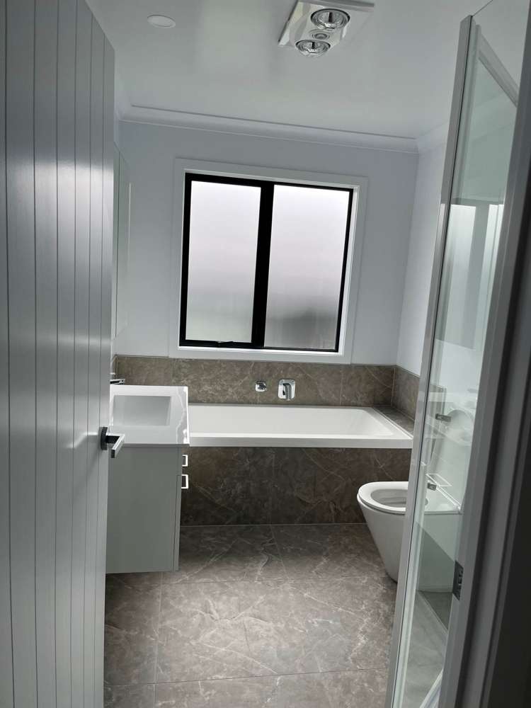 6 Whero Way Orewa_18