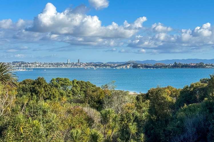 2/94 Jutland Road Hauraki_24