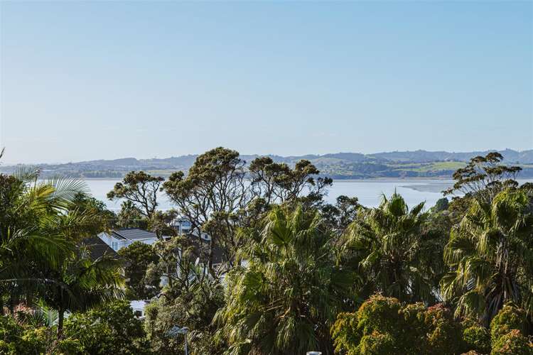 77b Litten Road Cockle Bay_11