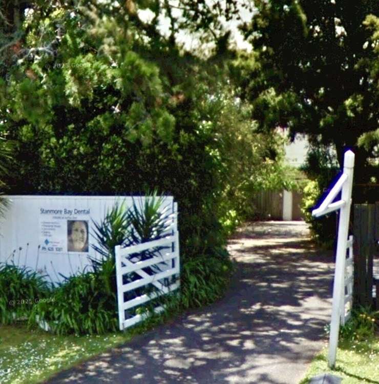 The three-bedroom home on Vipond Road, in Auckland's Stanmore Bay, was advertised as having