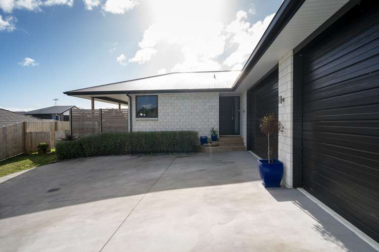 199 Ballintoy Park Drive Welcome Bay_18