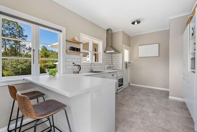 116 Loop Road Otaika_3