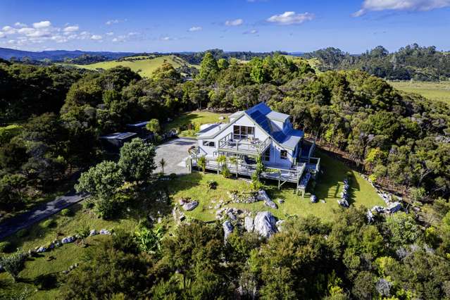 16 Lichen Grove Russell_1