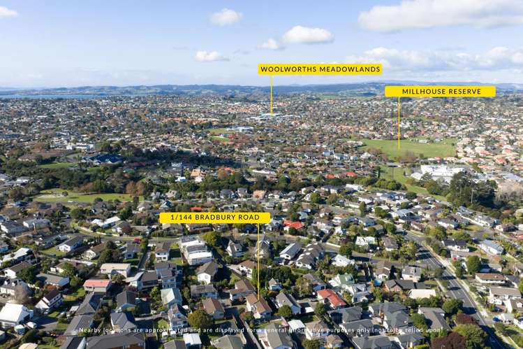 1/144 Bradbury Road Botany Downs_32