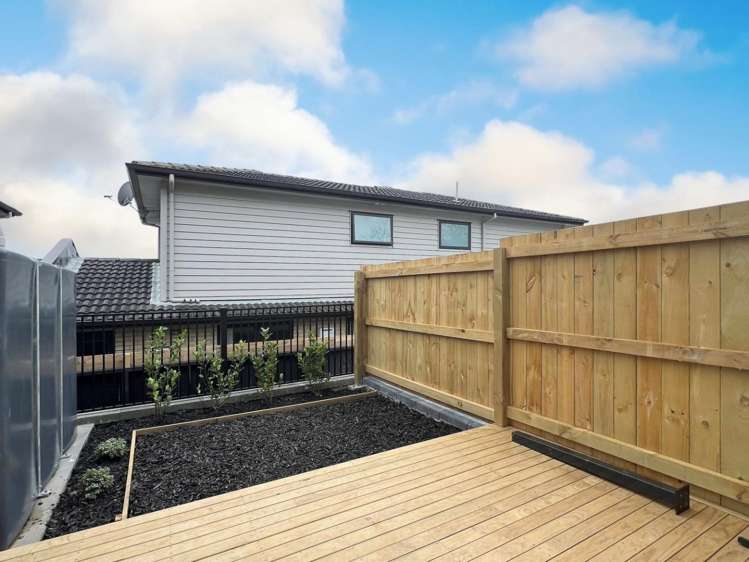 5/5 Peverill Crescent 10695_13