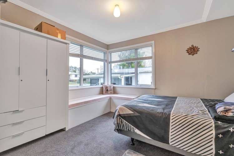 22 Brecon Road Stratford_14
