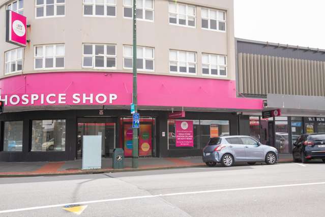 217-219 High Street Hutt Central_1