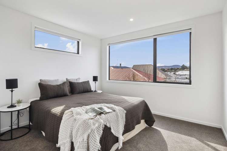 67C Royal Crescent Saint Kilda_10